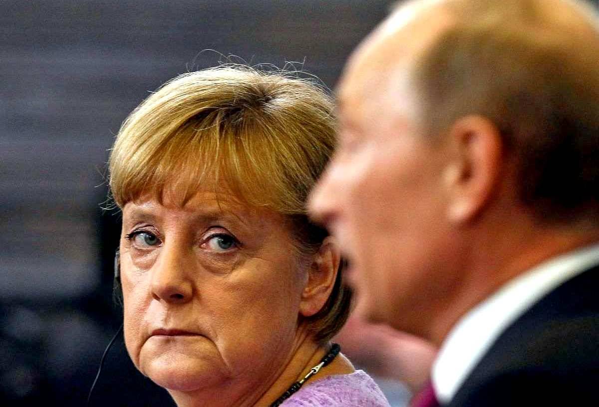 Почему Меркель так боится разозлить Россию