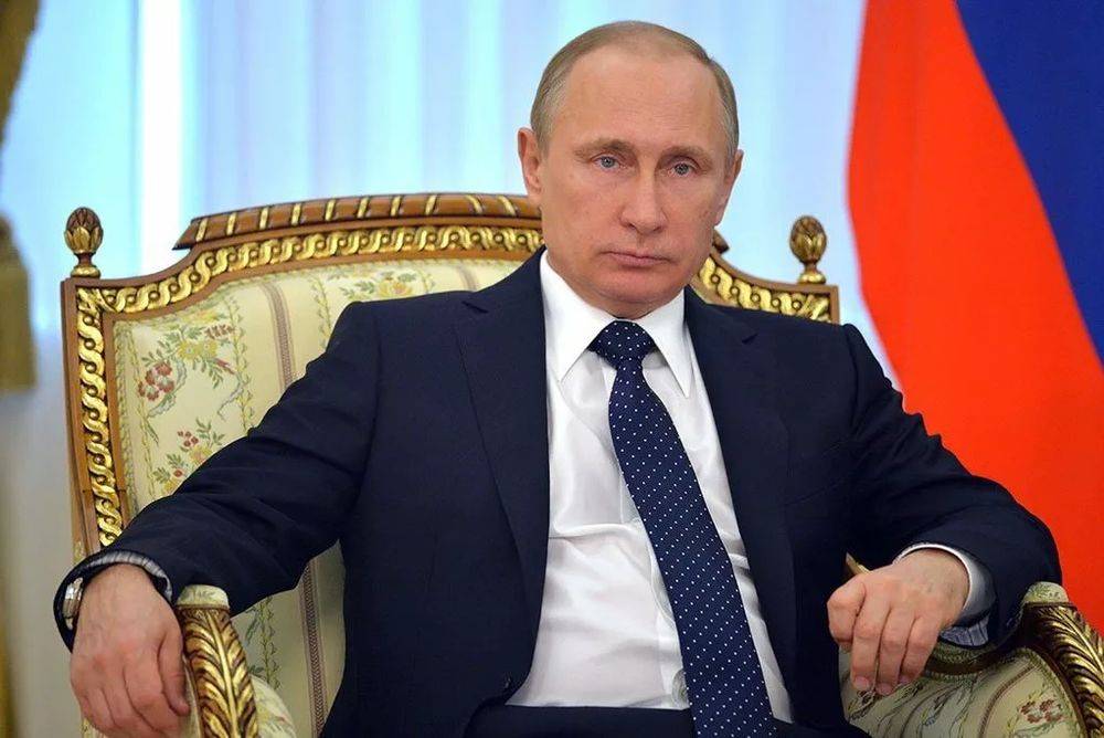 Путин принял череду отставок и назначил временных глав регионов