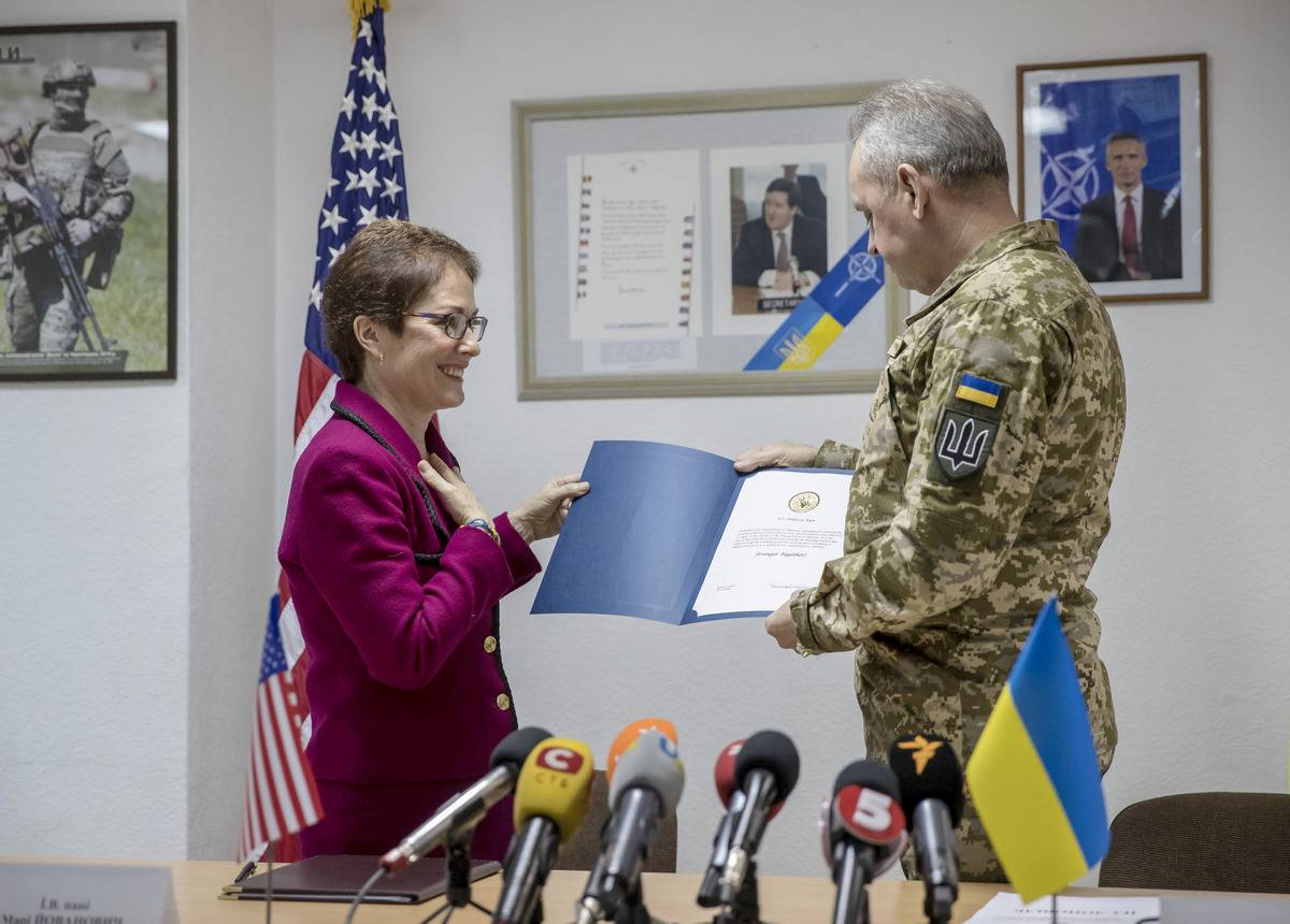 Киев рассказал об американском списке «неприкасаемых» украинцев