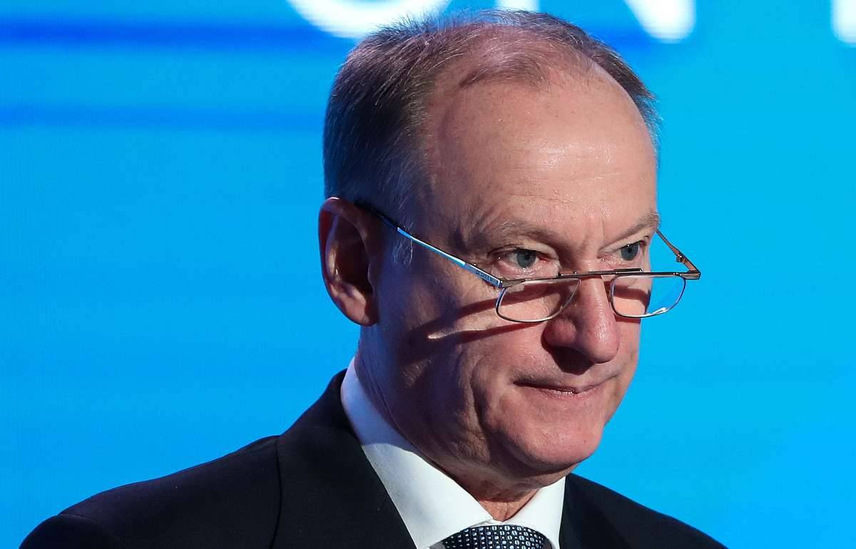 Патрушев предрек распад Украины в случае победы Порошенко Патрушев предрек распад Украины в случае победы Порошенко
