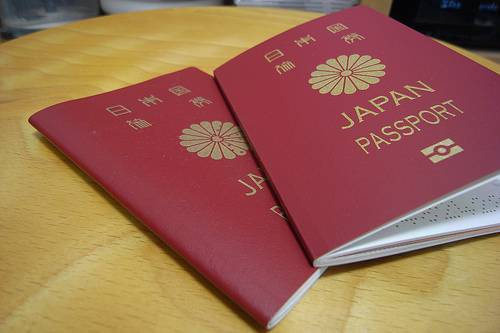 Граждане каких стран обладают самыми "мощными" паспортами