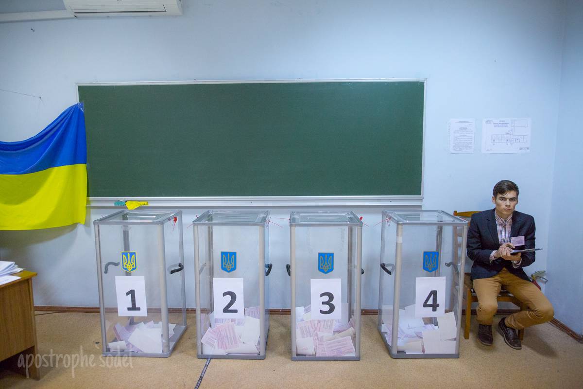 Опубликованы первые результаты экзит-полов на выборах президента Украины
