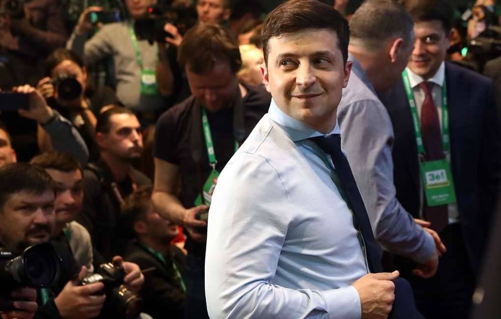 Представитель Зеленского назвал условие его участия в дебатах с Порошенко