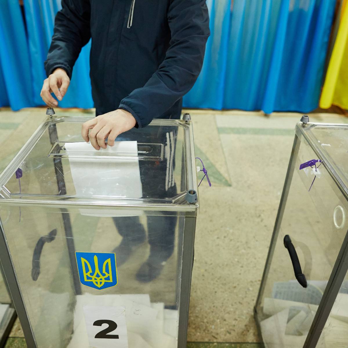 Хаос перед вторым туром: усугубиться ли ситуация на Украине Хаос перед вторым туром: усугубиться ли ситуация на Украине