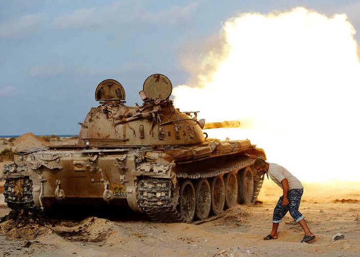 Хафтар выступил против Запада: началась атака столицы Ливии