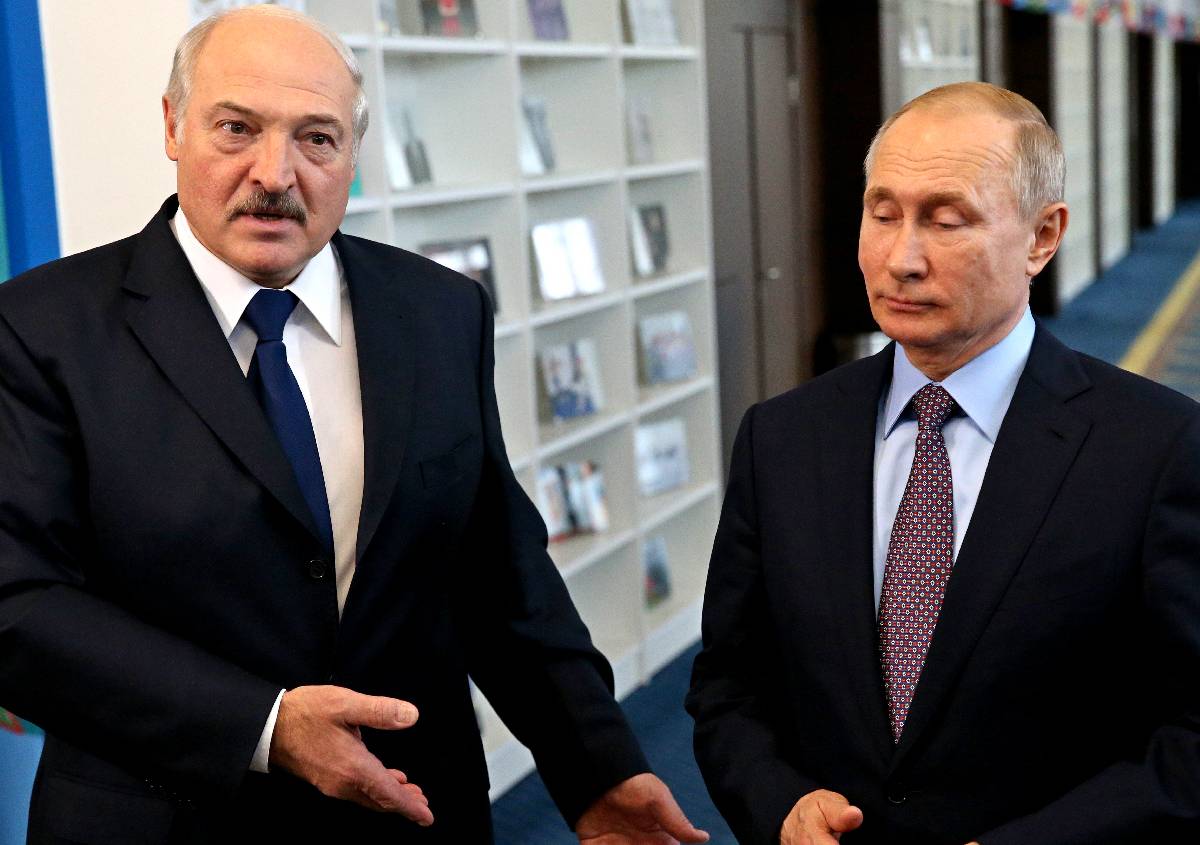 Лукашенко мечется между Европой, коровами и нефтяной трубой