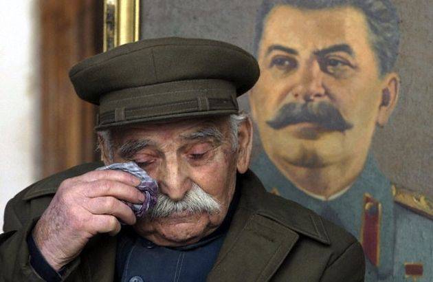Люди любят отнюдь не Сталина