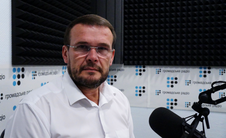 Украинский политолог Вакаров заподозрил украинское правительство в нечестности