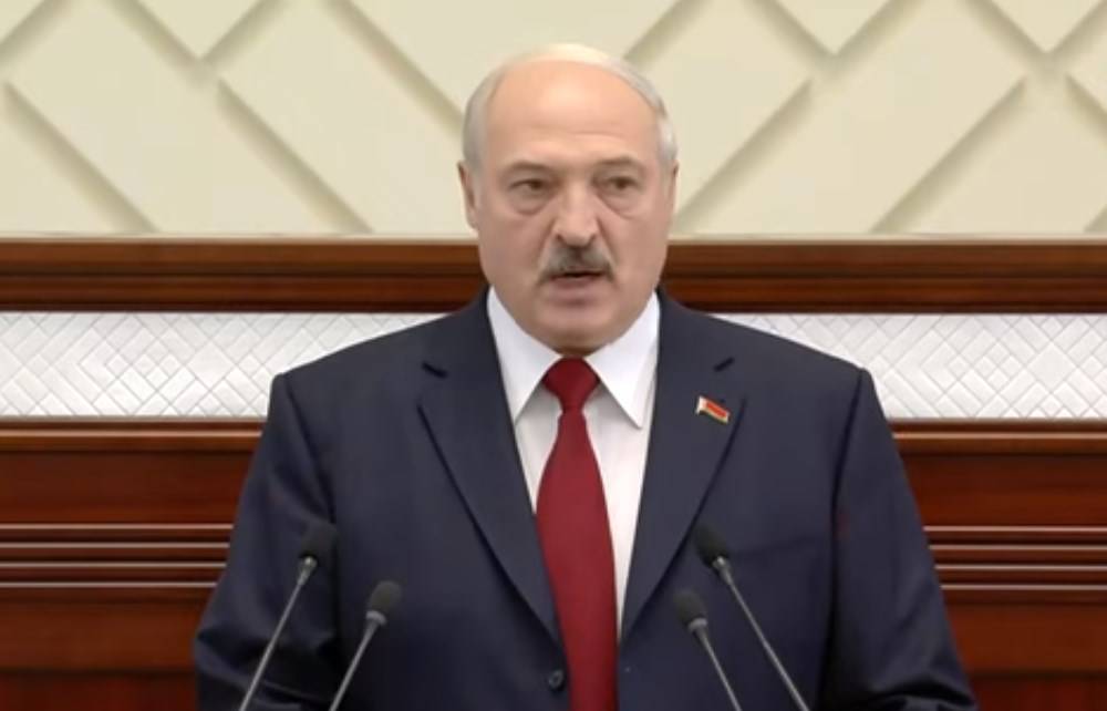 Лукашенко заявил, что языковой вопрос в Белоруссии закрыт