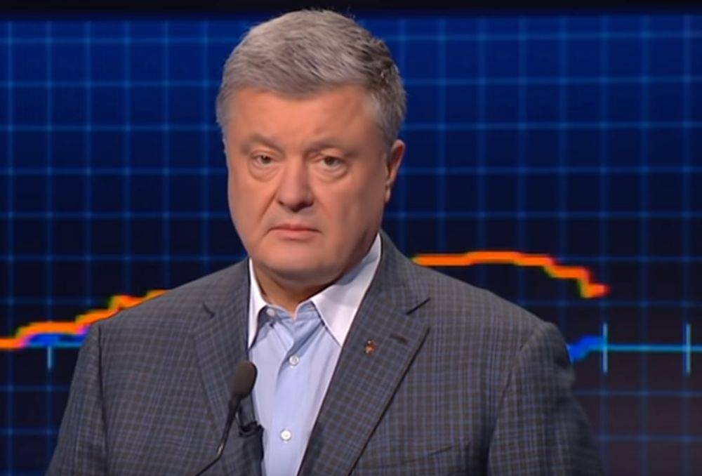 Порошенко обвинил Зеленского перед дебатами