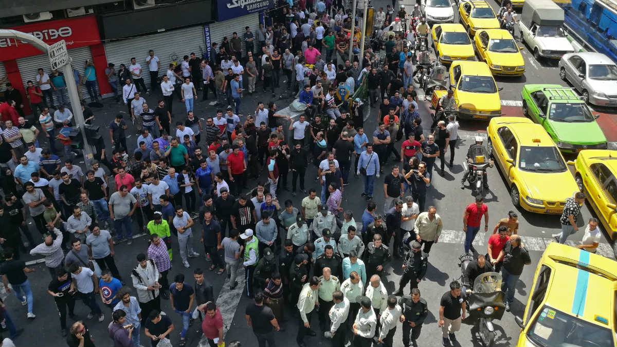 Массовые протесты в Иране делают возможной смену власти