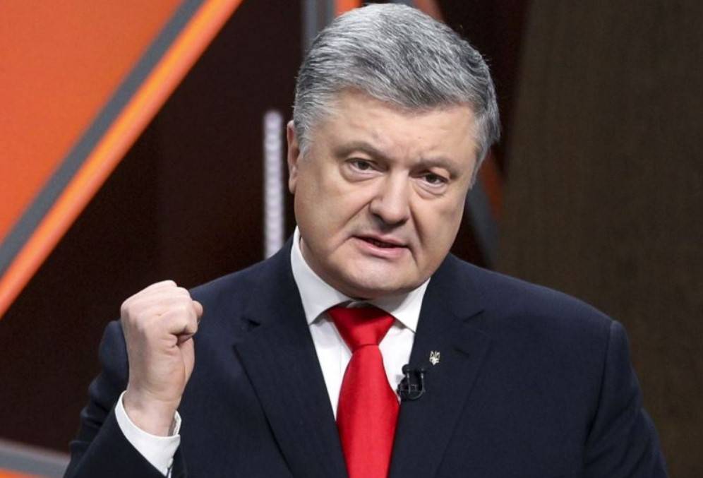 Порошенко сдали, как сдали когда-то Януковича