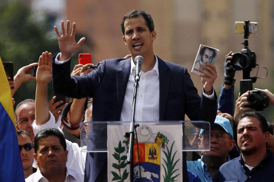 Гуайдо обостряет политический кризис в Венесуэле ради личных интересов