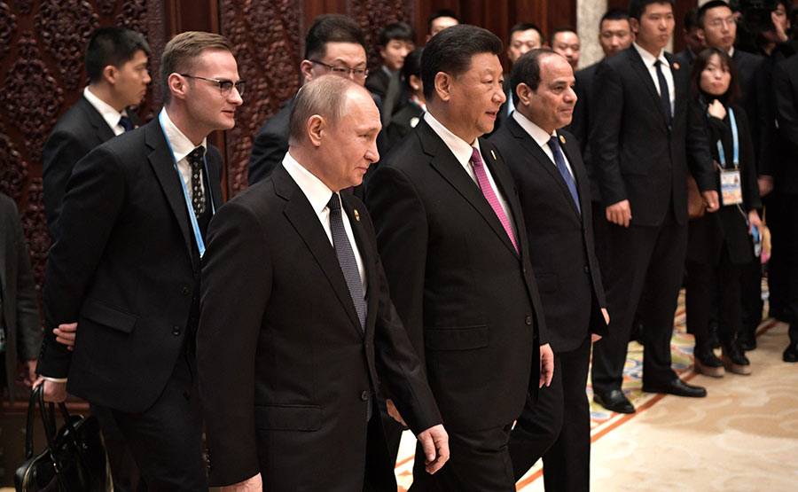 «Один пояс - один путь»: шире шаг!