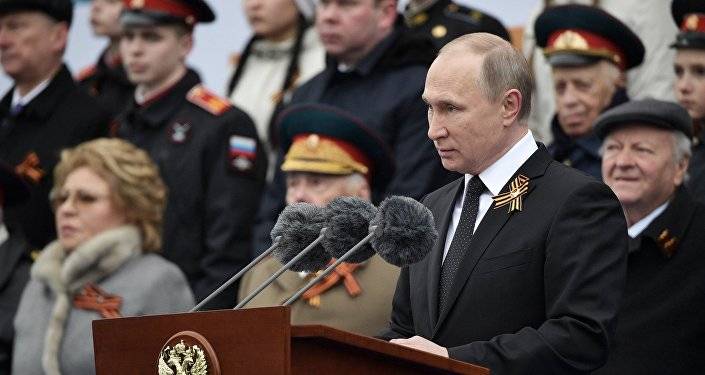Парад победы несменяемого Путина: в чем его политический секрет?