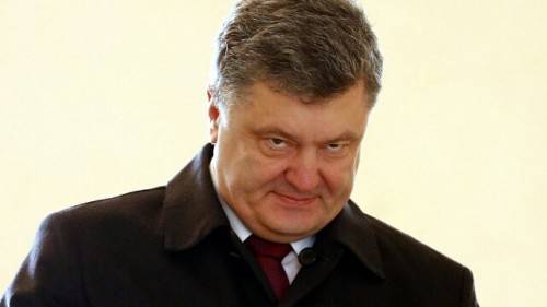 Порошенко выходит из-под контроля: США направили в Киев борт со спецназом