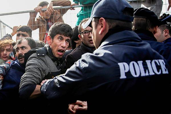 Догма обязательного приема мигрантов убивает Европу