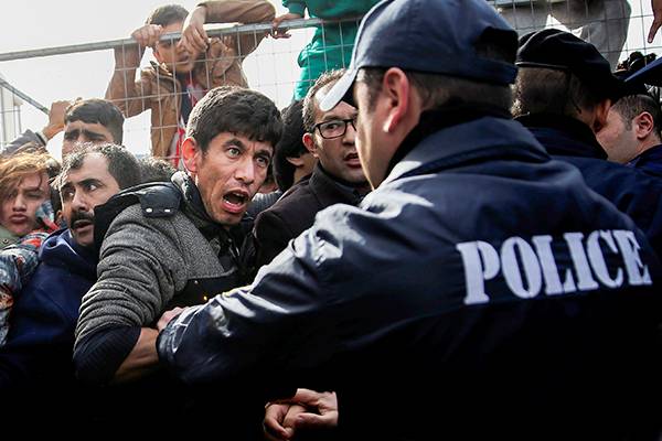 Догма обязательного приема мигрантов убивает Европу Догма обязательного приема мигрантов убивает Европу