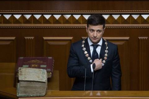 Украинские СМИ: «сильные поступки» Зеленского могут обернуться против него Украинские СМИ: «сильные поступки» Зеленского могут обернуться против него