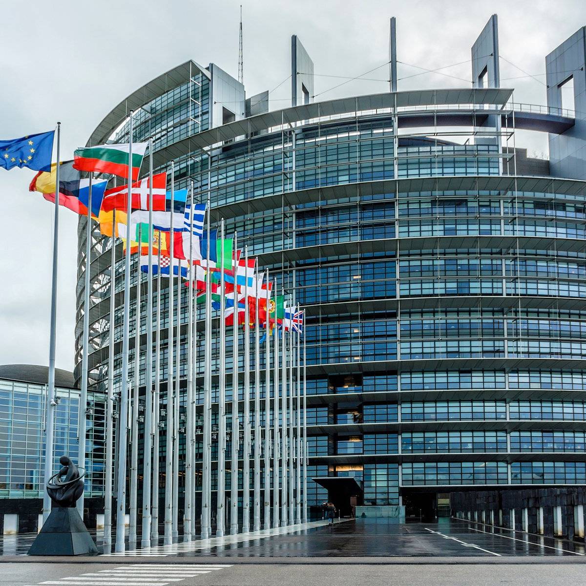 Будущее Европы под вопросом: почему так важны выборы в Европарламент