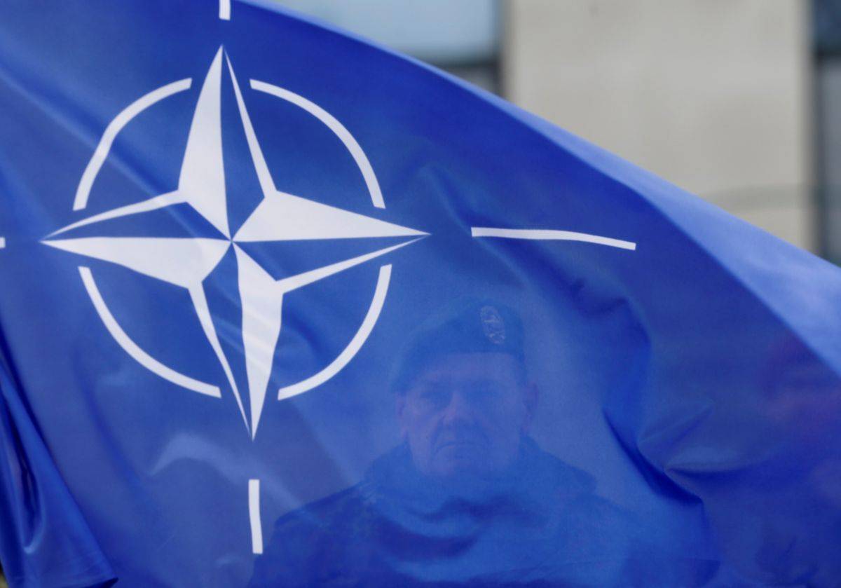 НАТО намеревается разделить ядерную ответственность между своими членами