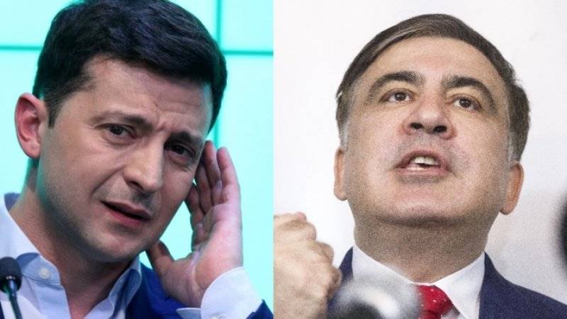 Почему Саакашвили так спешит на Украину