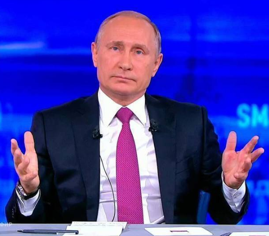 Непрямая линия: за 20 лет народ перестал воспринимать Путина своим