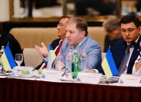 Украинский дипломат Волошин признал, что Крым все равно бы вернулся в РФ