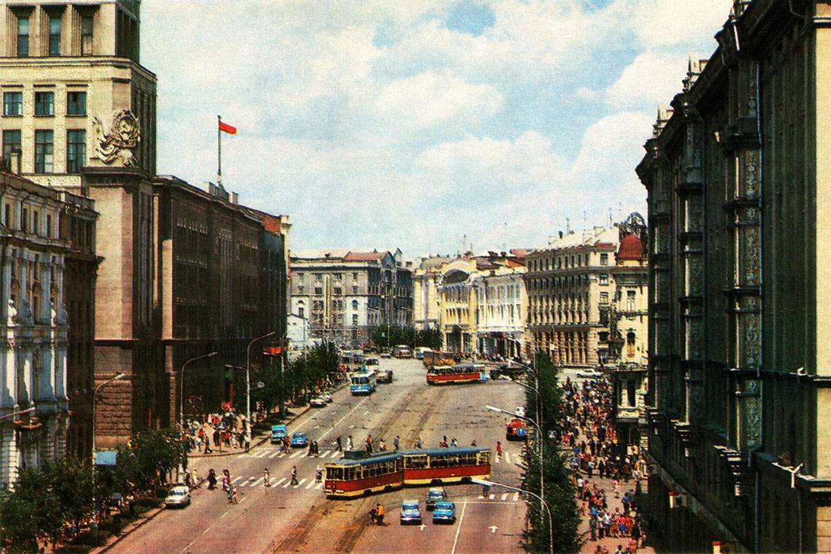 Как столицу УССР перевели из города-труженика в город-паразит