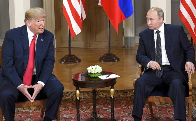 Путин должен помочь Трампу выиграть выборы Путин должен помочь Трампу выиграть выборы