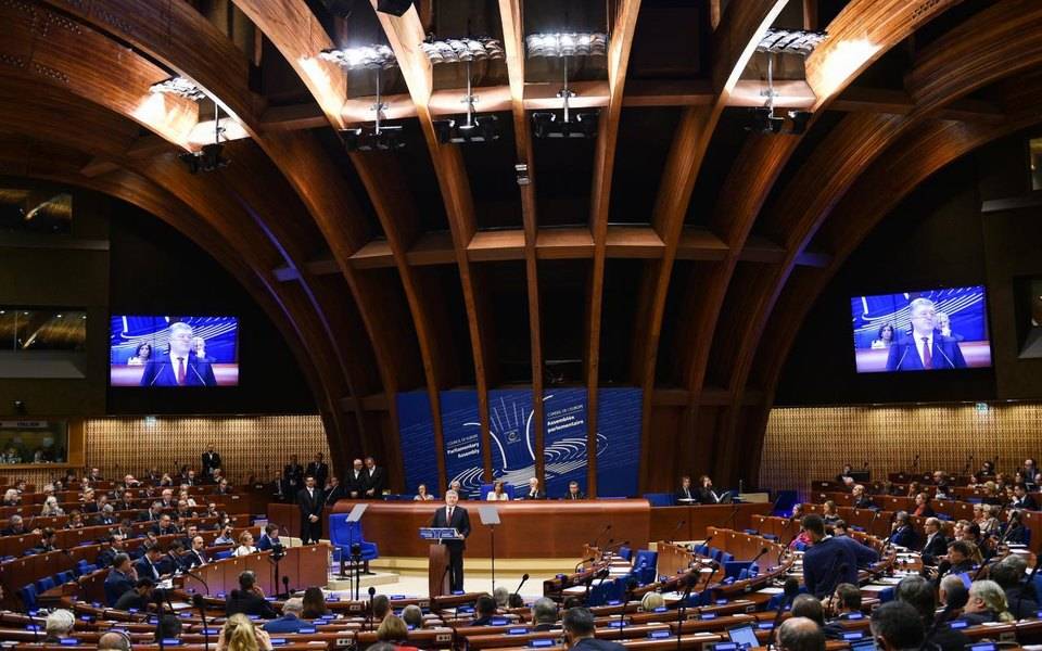 Болезненная реакция Украины: Киев осознал свое место в ПАСЕ Болезненная реакция Украины: Киев осознал свое место в ПАСЕ