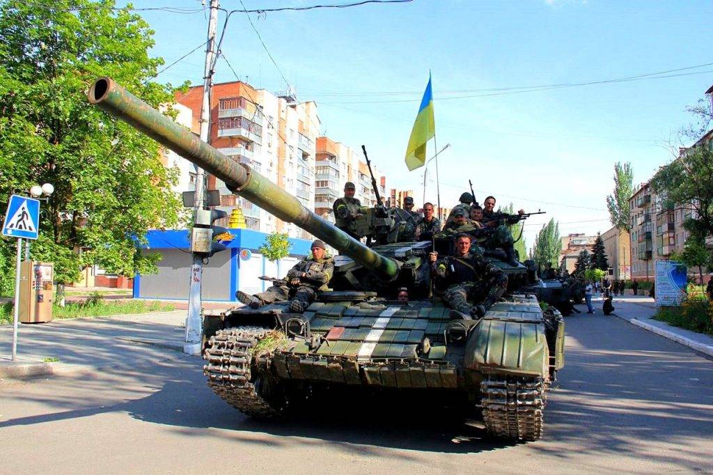 Отвод сил в Донбассе: Зеленского обвинили в предательстве