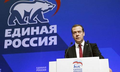 Программная статья Медведева – почему она вышла мертворожденной