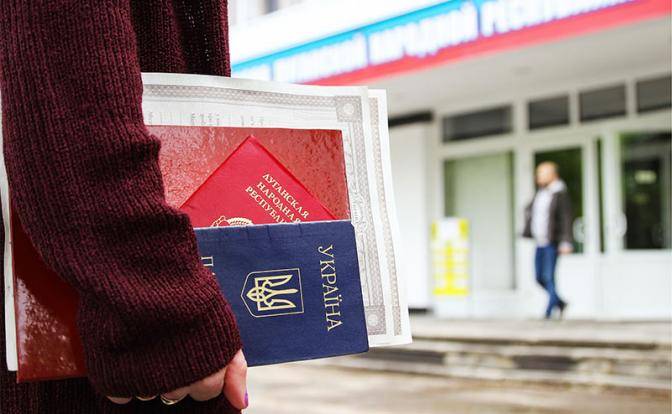 Российские паспорта довели Донецк до нервного срыва