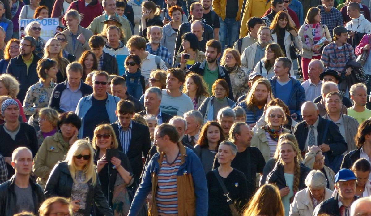 Социальный оптимизм: все больше россиян довольны действиями властей Социальный оптимизм: все больше россиян довольны действиями властей