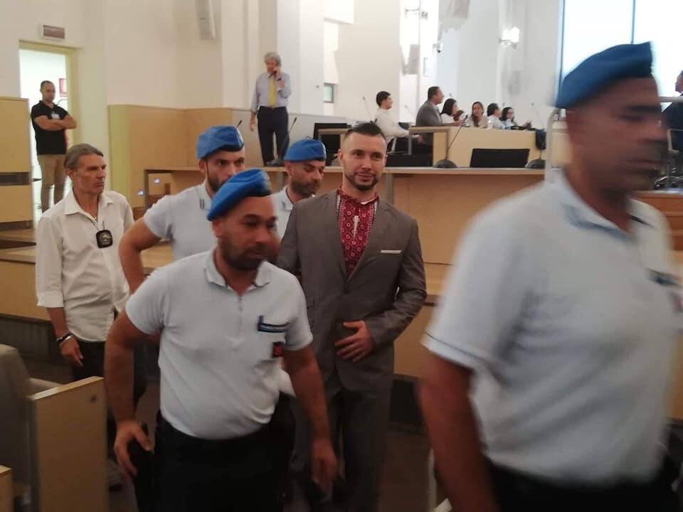 Первый пошёл! Украинский каратель получил 24 года в Италии Первый пошёл! Украинский каратель получил 24 года в Италии