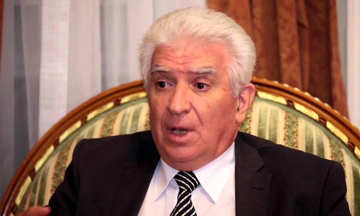 Кемени Ласло раскрыл, когда на Украине начнется гражданская война Кемени Ласло раскрыл, когда на Украине начнется гражданская война