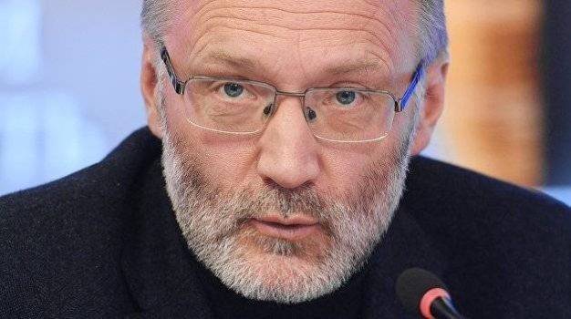 Михеев: "несуществующая" партия займет большинство мест в Раде Украины Михеев: "несуществующая" партия займет большинство мест в Раде Украины