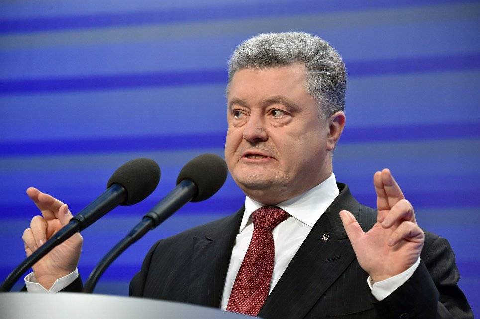 Порошенко хочет расшатать ситуацию на Украине