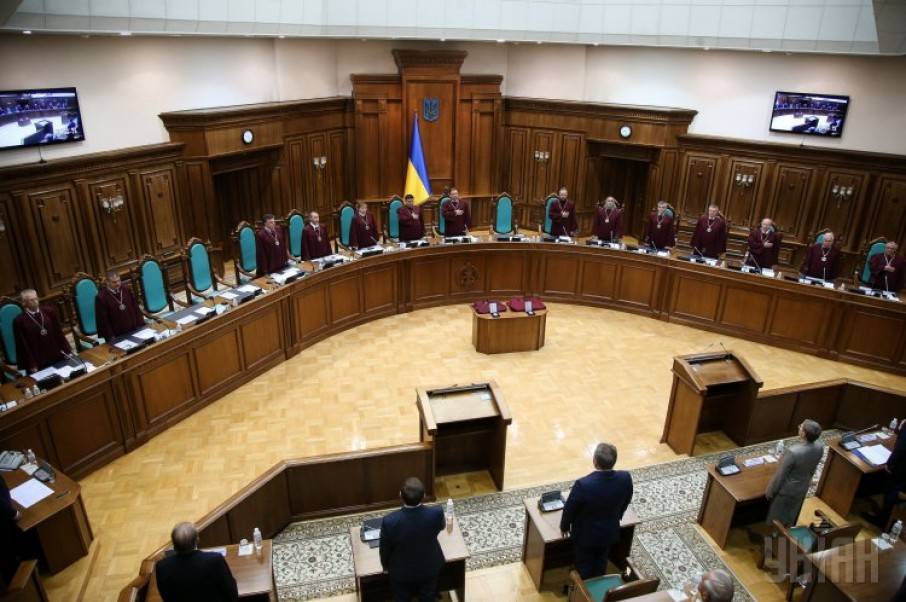 Конституционный суд Украины создал опасный для Киева прецедент по Крыму