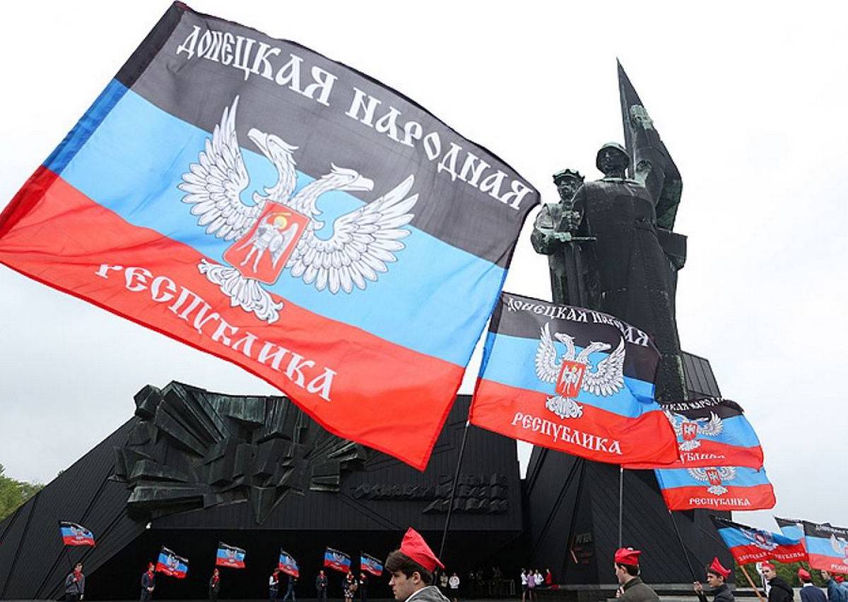 Кровожадное безумие: Киев хочет поставить к стенке всех вооруженных Донбаса