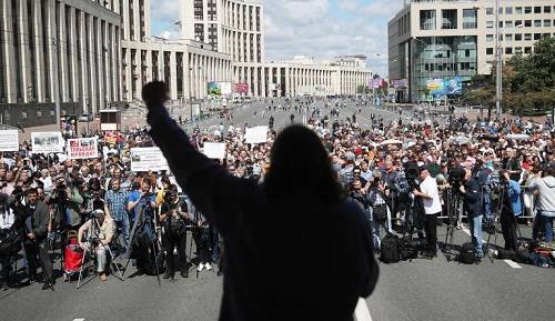 Московская волна протеста – ее герои и антигерои