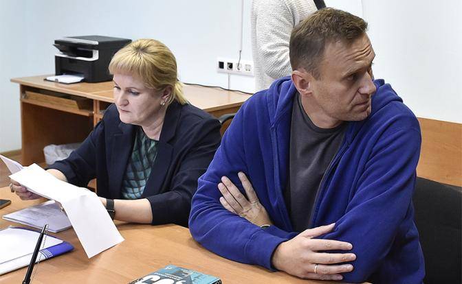 Дело против Навального: Одна башня Кремля наехала на другую