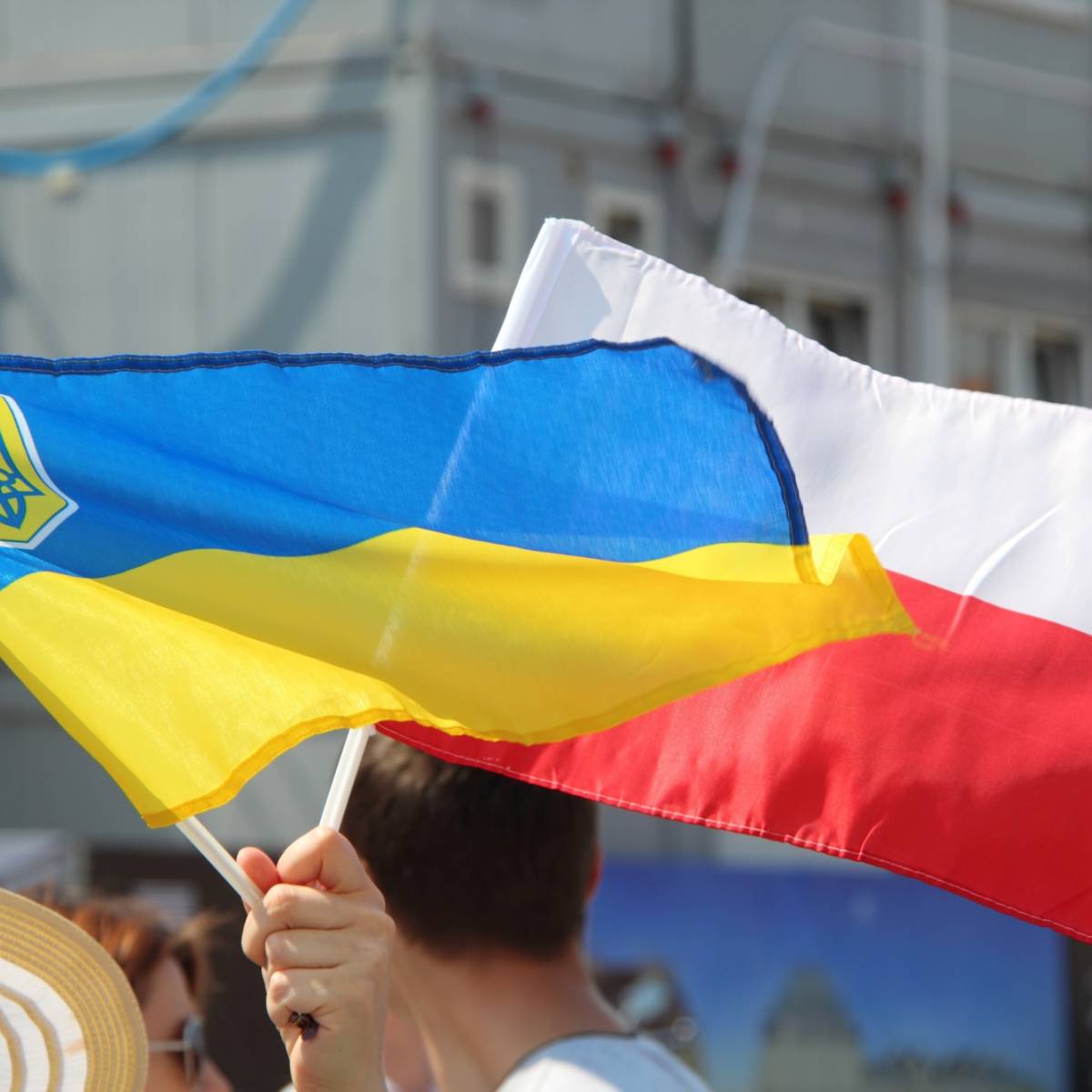 Почему украинцев все чаще не пускают в Польшу по безвизу