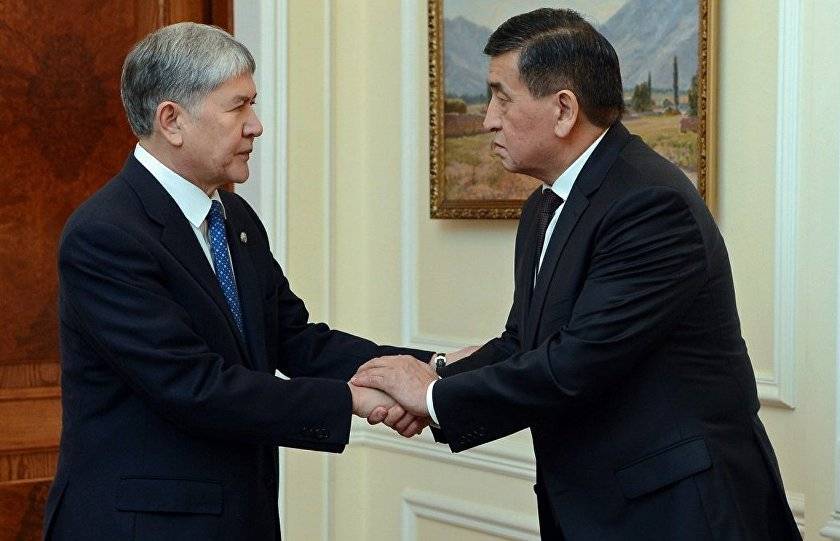 В противостоянии экс-президента и действующего главы Киргизии льется кровь