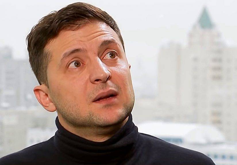 Зеленский своим странным отношение к Донбассу напоминает Порошенко