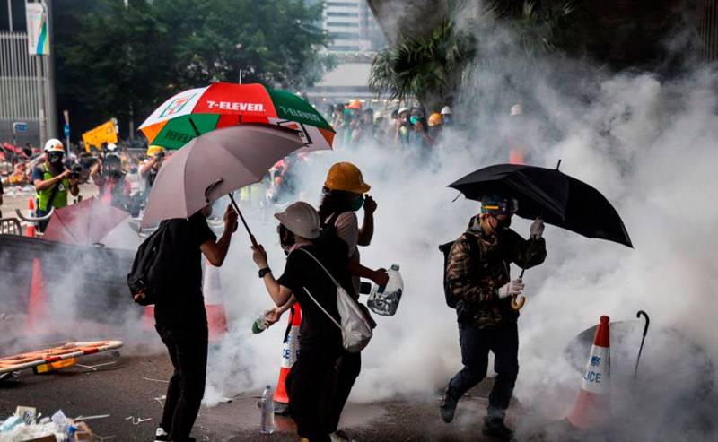 Страх и ненависть в Гонконге: протесты, наркотики, ЦРУ