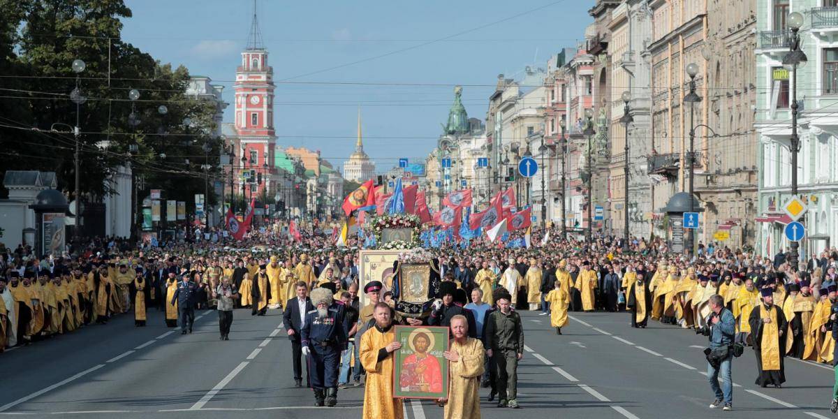 Что показал крестный ход в Санкт-Петербурге
