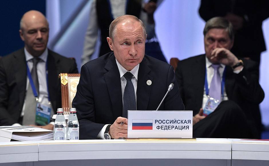Визит Путина на заседание Высшего совета ЕАЭС: главные темы