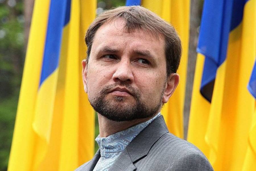 Украина «потеряла память»: Вятровича уволили с поста главы ИНП